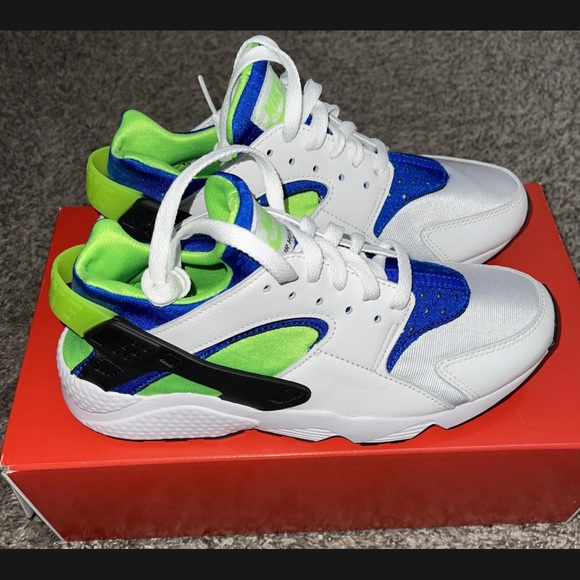 NWT Nike Huarache ‘Scream Green’ - Picture 5 of 5